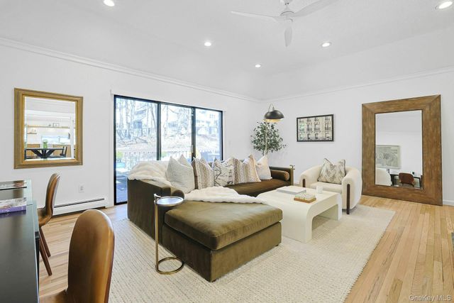 72 Quail Close, Irvington, NY 10533