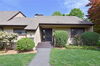 72 Quail Close, Irvington, NY 10533