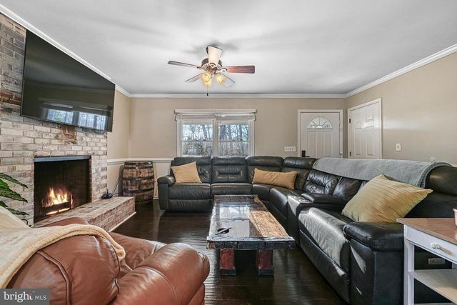 75 EDGEWOOD DR, Mineral, VA 23117