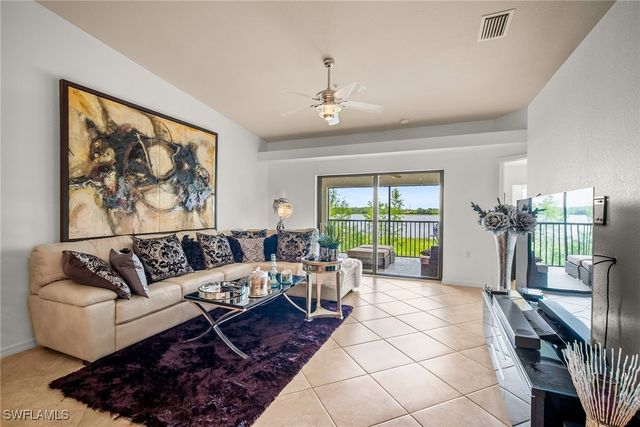 10020 Siesta Bay DR 9026, Naples, FL 34120