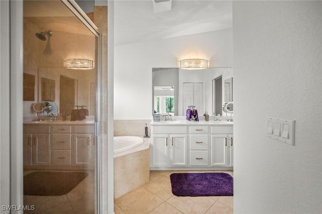 10020 Siesta Bay DR 9026, Naples, FL 34120