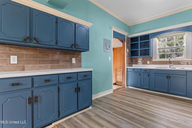 4418 Welch Avenue, Moss Point, MS 39563