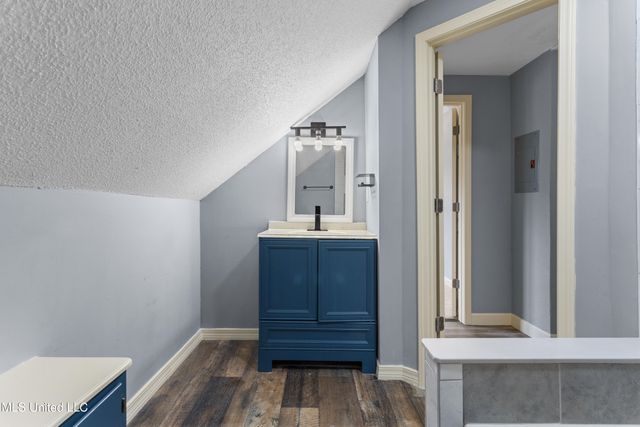 4418 Welch Avenue, Moss Point, MS 39563