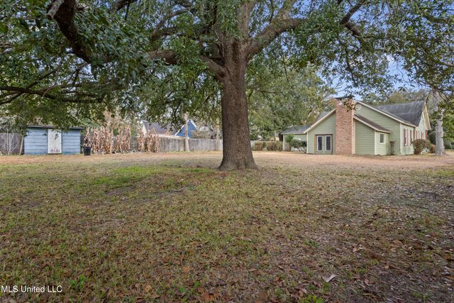 4418 Welch Avenue, Moss Point, MS 39563