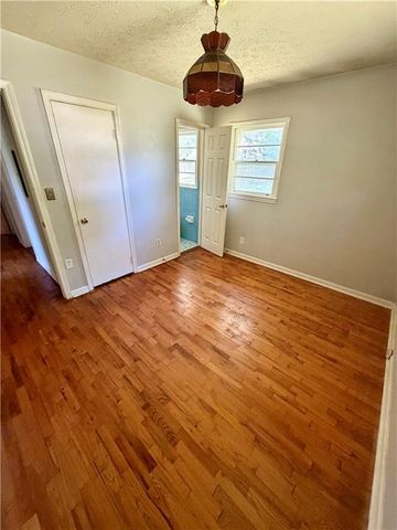 3950 Hubert Drive, Powder Springs, GA 30127