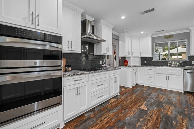 175 Porter Road, Bartonville, TX 76226