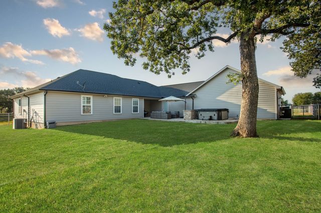 175 Porter Road, Bartonville, TX 76226