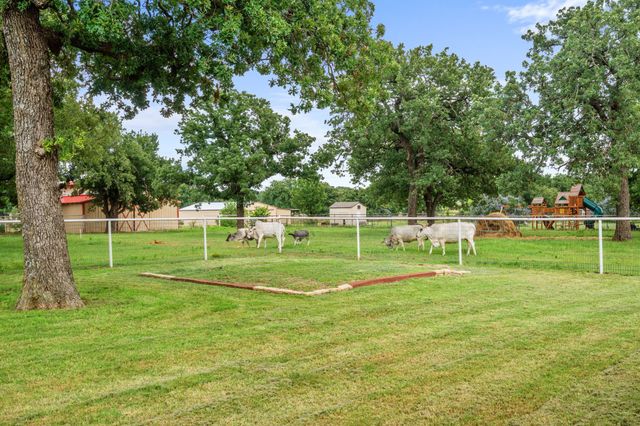 175 Porter Road, Bartonville, TX 76226