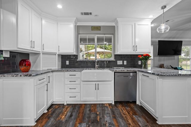 175 Porter Road, Bartonville, TX 76226