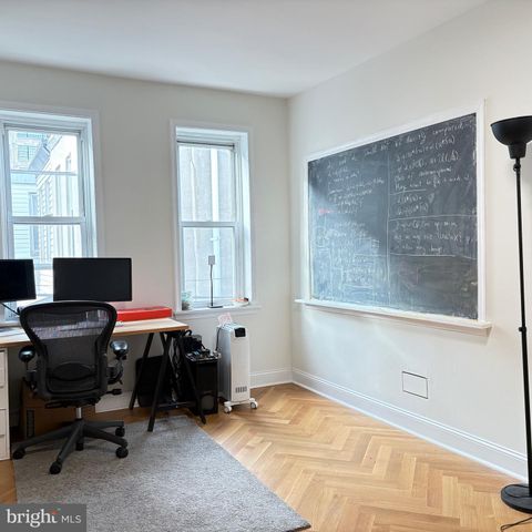 1412 N 4TH ST N, Philadelphia, PA 19122