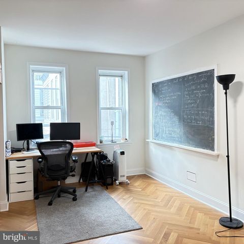 1412 N 4TH ST N, Philadelphia, PA 19122