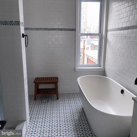 1412 N 4TH ST N, Philadelphia, PA 19122