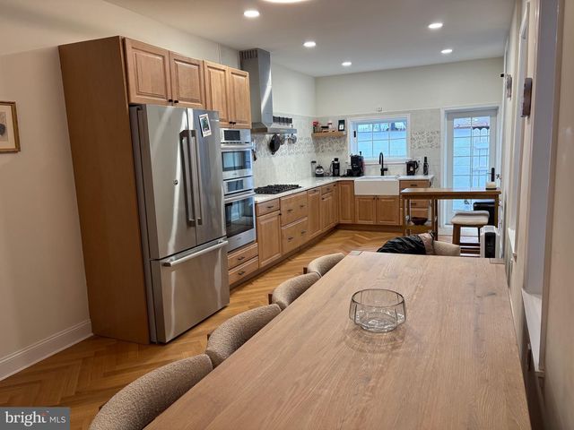 1412 N 4TH ST N, Philadelphia, PA 19122