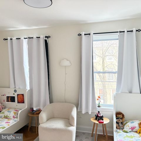 1412 N 4TH ST N, Philadelphia, PA 19122