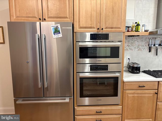 1412 N 4TH ST N, Philadelphia, PA 19122