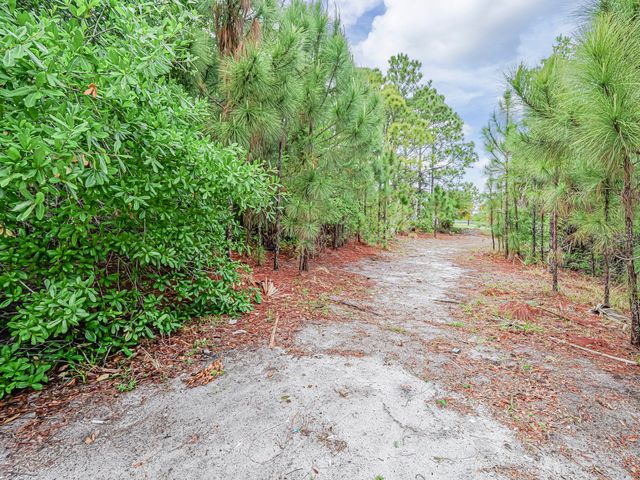 116 Dahl Avenue, Sebastian, FL 32958