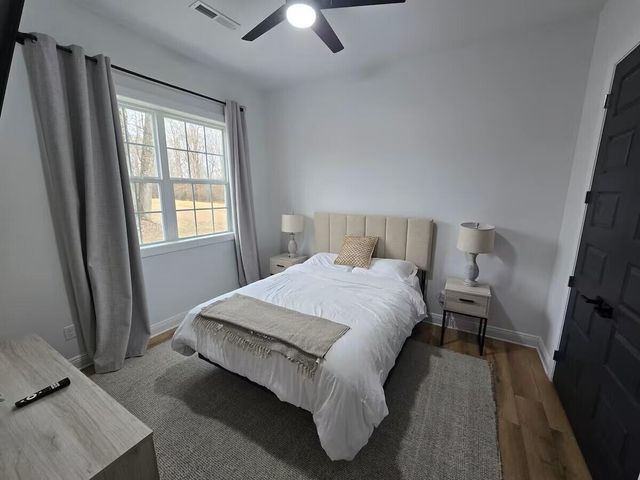 65 Gracie Lane, Russell Springs, KY 42642