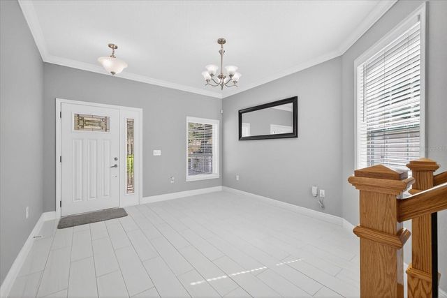 8914 N LYNN AVENUE, Tampa, FL 33604