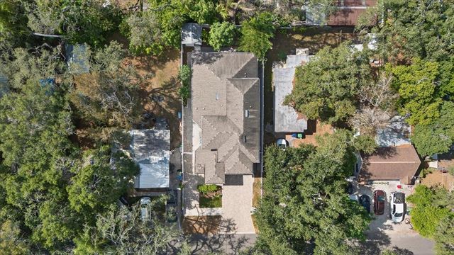 8914 N LYNN AVENUE, Tampa, FL 33604