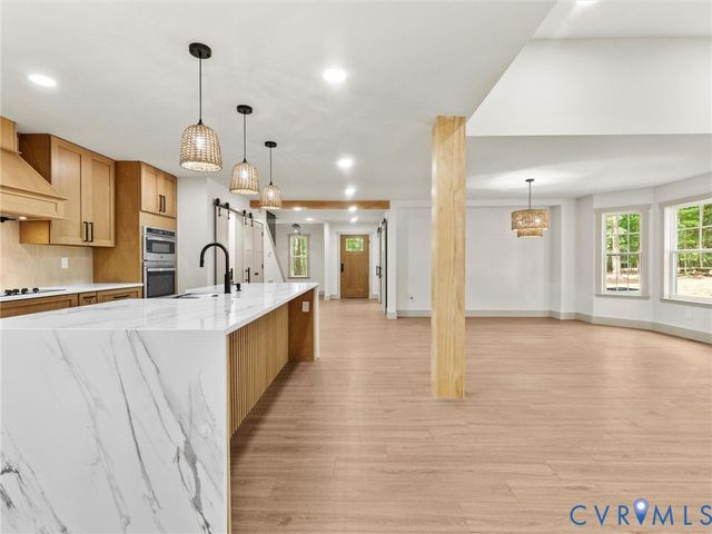 16200 Hunters Ridge Ln, Moseley, VA 23120