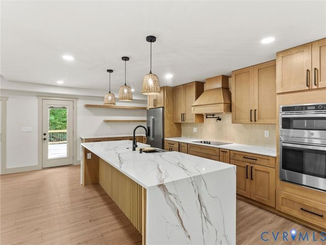 16200 Hunters Ridge Ln, Moseley, VA 23120