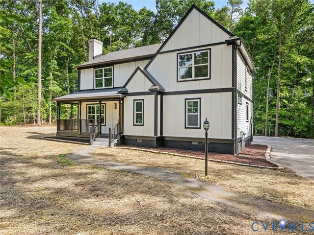 16200 Hunters Ridge Ln, Moseley, VA 23120
