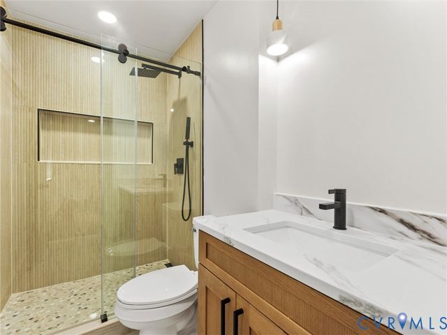 16200 Hunters Ridge Ln, Moseley, VA 23120