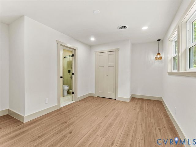 16200 Hunters Ridge Ln, Moseley, VA 23120