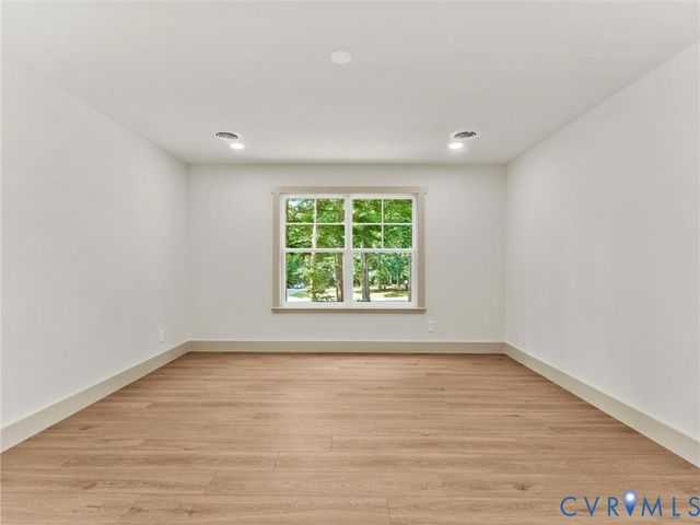 16200 Hunters Ridge Ln, Moseley, VA 23120