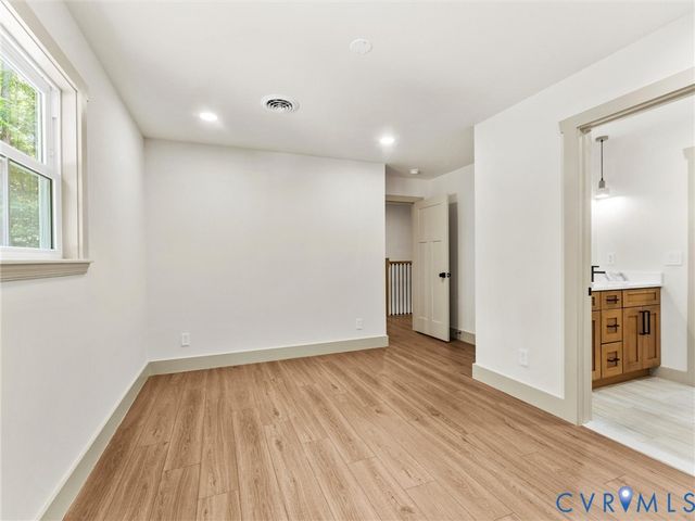 16200 Hunters Ridge Ln, Moseley, VA 23120