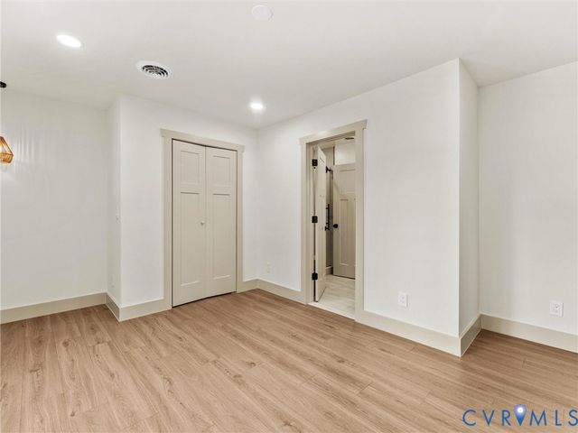 16200 Hunters Ridge Ln, Moseley, VA 23120