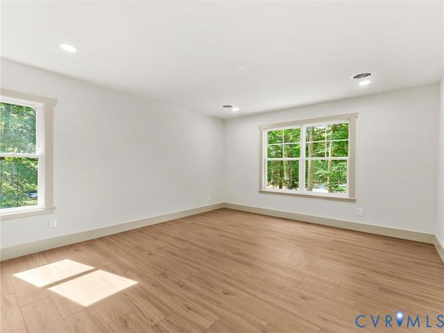 16200 Hunters Ridge Ln, Moseley, VA 23120