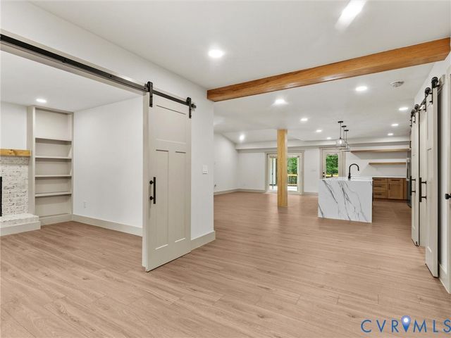 16200 Hunters Ridge Ln, Moseley, VA 23120