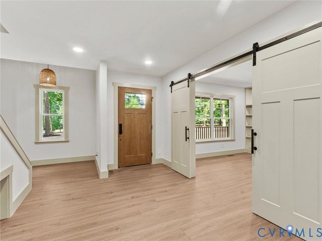 16200 Hunters Ridge Ln, Moseley, VA 23120
