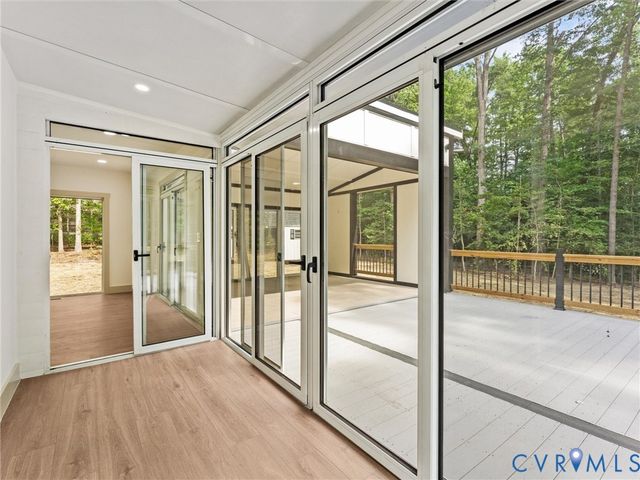 16200 Hunters Ridge Ln, Moseley, VA 23120
