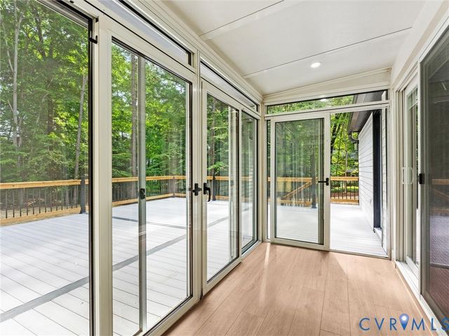 16200 Hunters Ridge Ln, Moseley, VA 23120