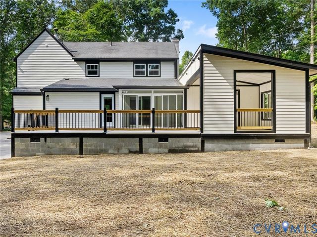 16200 Hunters Ridge Ln, Moseley, VA 23120