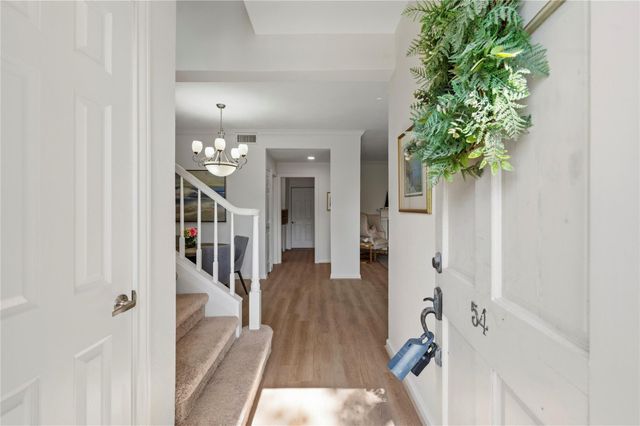 600 Wilcrest Drive 54, Houston, TX 77042