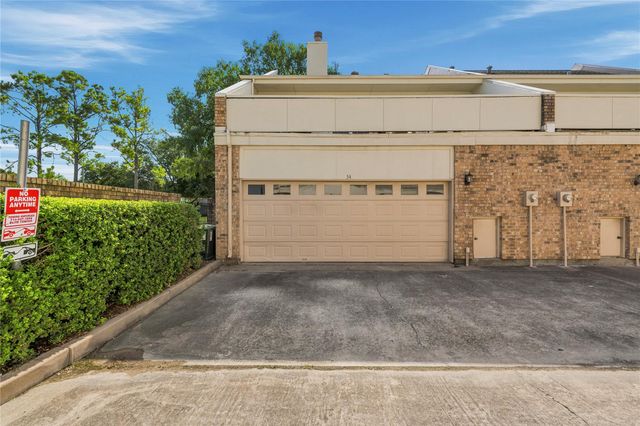 600 Wilcrest Drive 54, Houston, TX 77042