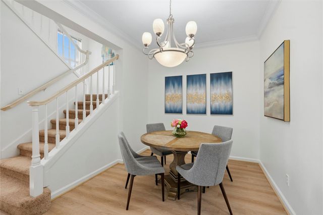 600 Wilcrest Drive 54, Houston, TX 77042