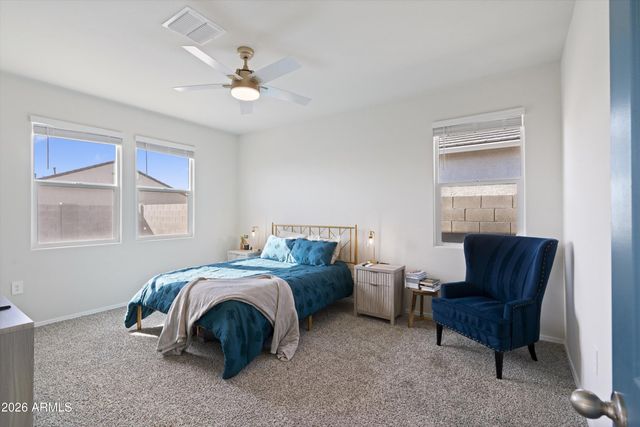 18563 W DESERT HOLLOW Drive, Wittmann, AZ 85361