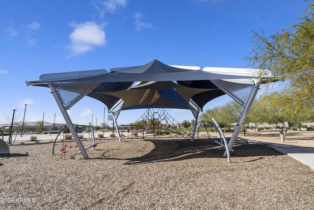 18563 W DESERT HOLLOW Drive, Wittmann, AZ 85361