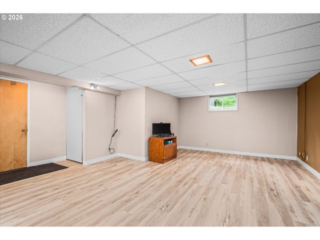 27828 GIBRALTER Loop, Eugene, OR 97405