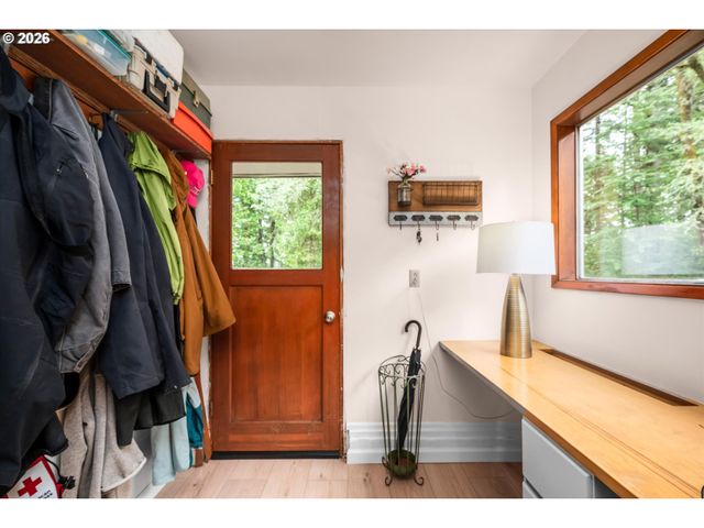 27828 GIBRALTER Loop, Eugene, OR 97405