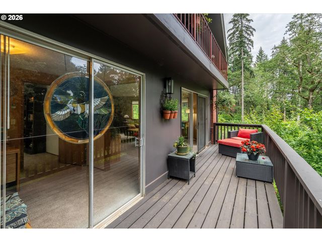 27828 GIBRALTER Loop, Eugene, OR 97405
