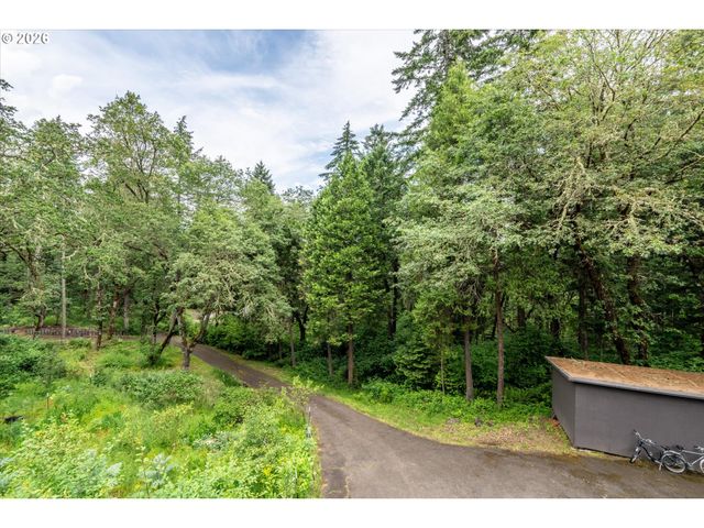 27828 GIBRALTER Loop, Eugene, OR 97405