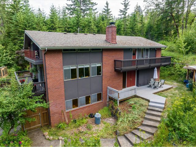 27828 GIBRALTER Loop, Eugene, OR 97405