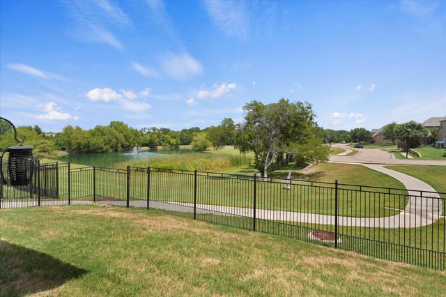 7910 Edgeglen Trail, Sachse, TX 75048