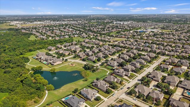 7910 Edgeglen Trail, Sachse, TX 75048