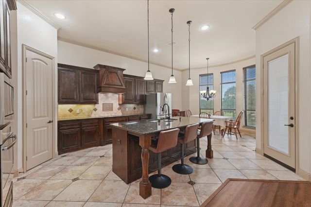 7910 Edgeglen Trail, Sachse, TX 75048